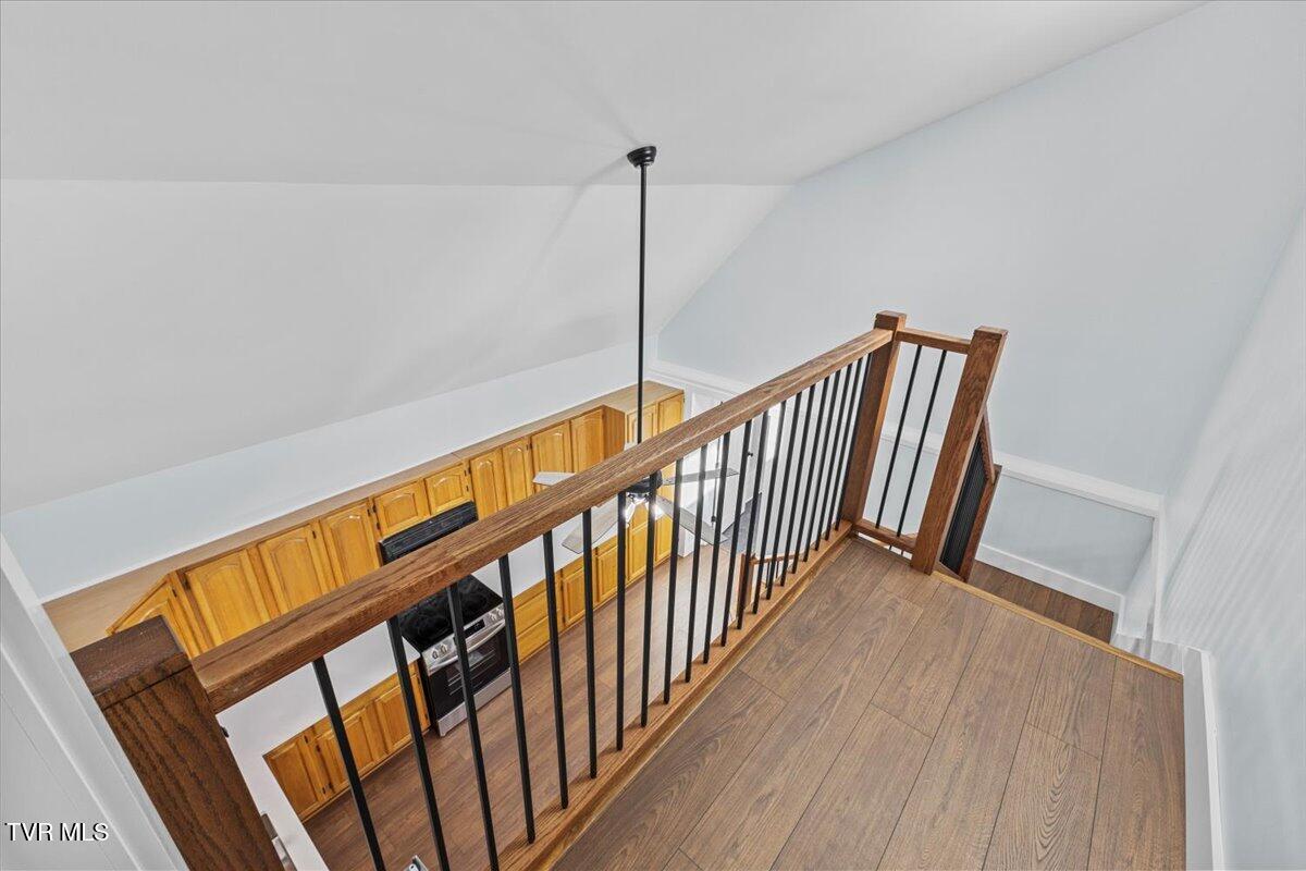 3271 Lunsford Mill Road Hiltons, VA 24258 - Photo 40 of 63 60-128A2446