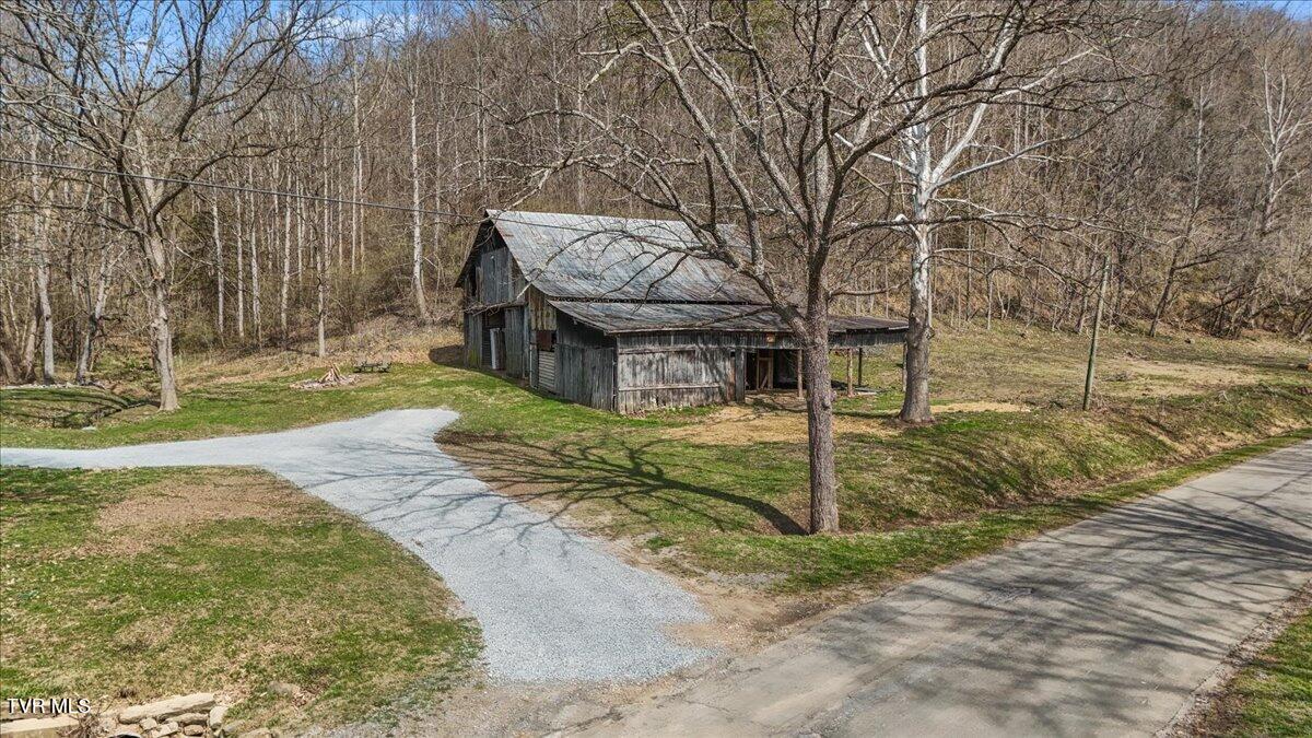 3271 Lunsford Mill Road Hiltons, VA 24258 - Photo 46 of 63 71-DJI_20250314114856_0408_D