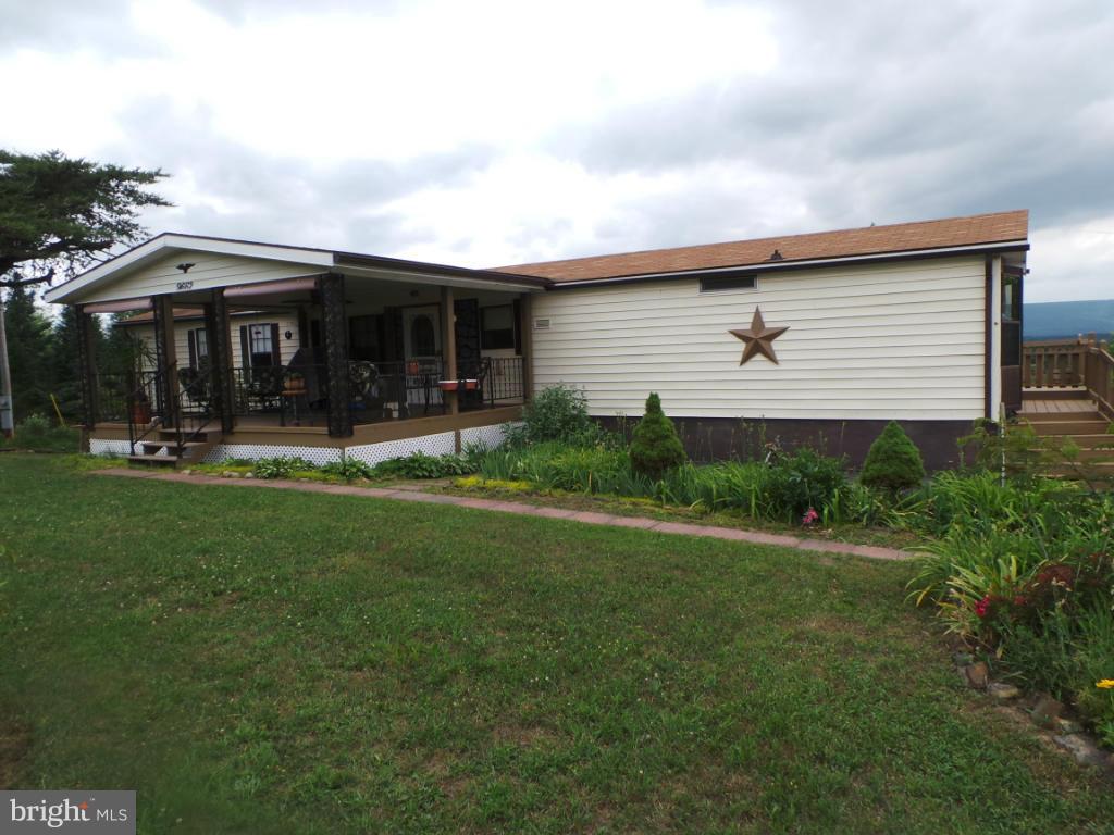 9662 Winchester Grade Road Berkeley Springs, WV 25411 - Photo 1 of 24 Exterior (Front)