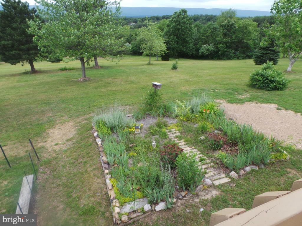 9662 Winchester Grade Road Berkeley Springs, WV 25411 - Photo 20 of 24 View