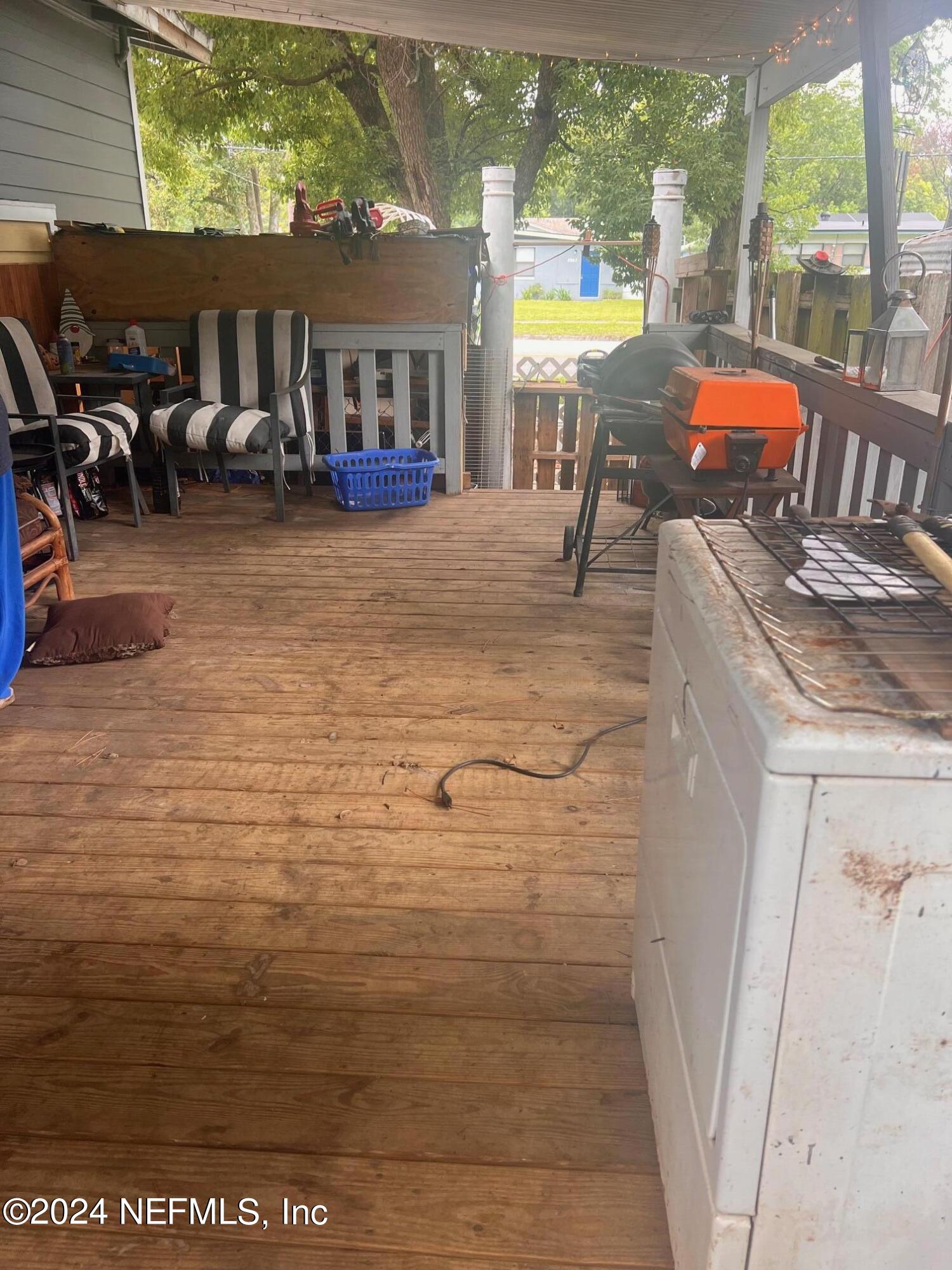 4203 Spring Park Road Jacksonville, FL 32207 - Photo 6 of 19 a view of a patio with swimming pool