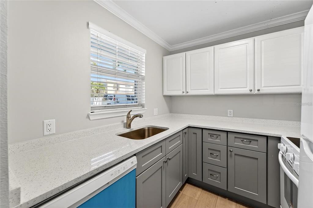 19417 Gulf Boulevard, Unit F110 Indian Rocks Beach, FL 33785 - Photo 14 of 94