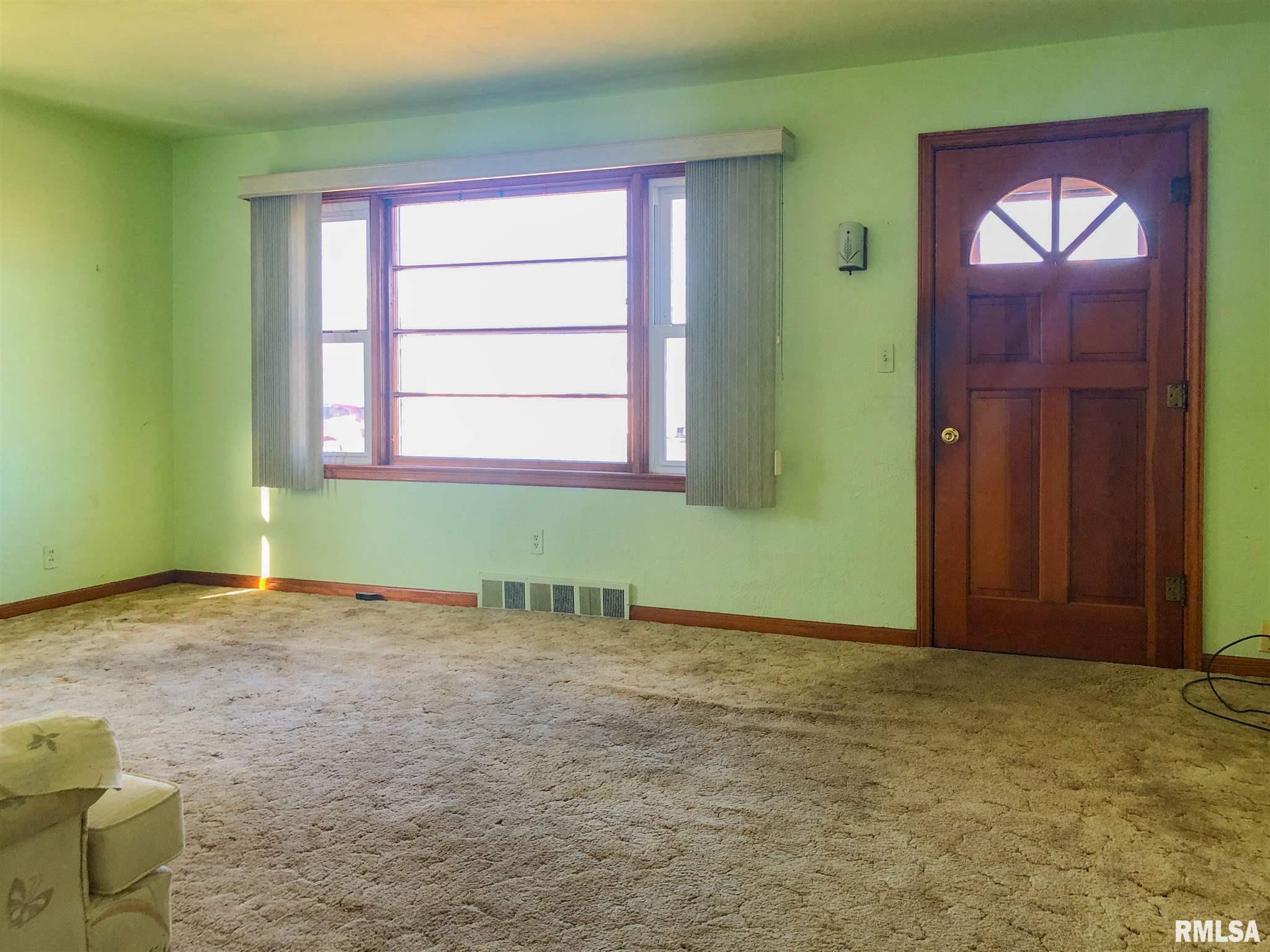 1420 Tennell Road Pekin, IL 61554 - Photo 8 of 36 Gallery Image 8