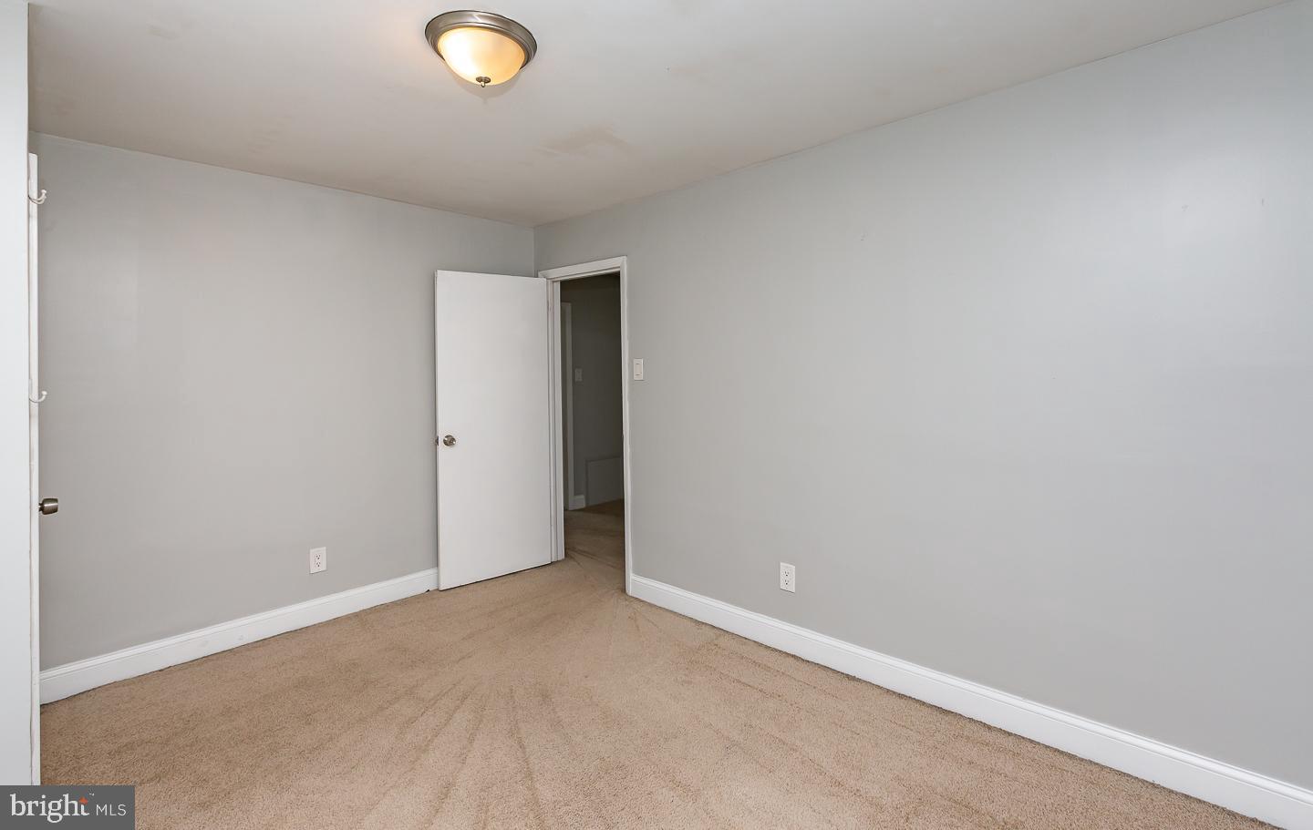 334 East Conestoga Road Wayne, PA 19087 - Photo 30 of 38