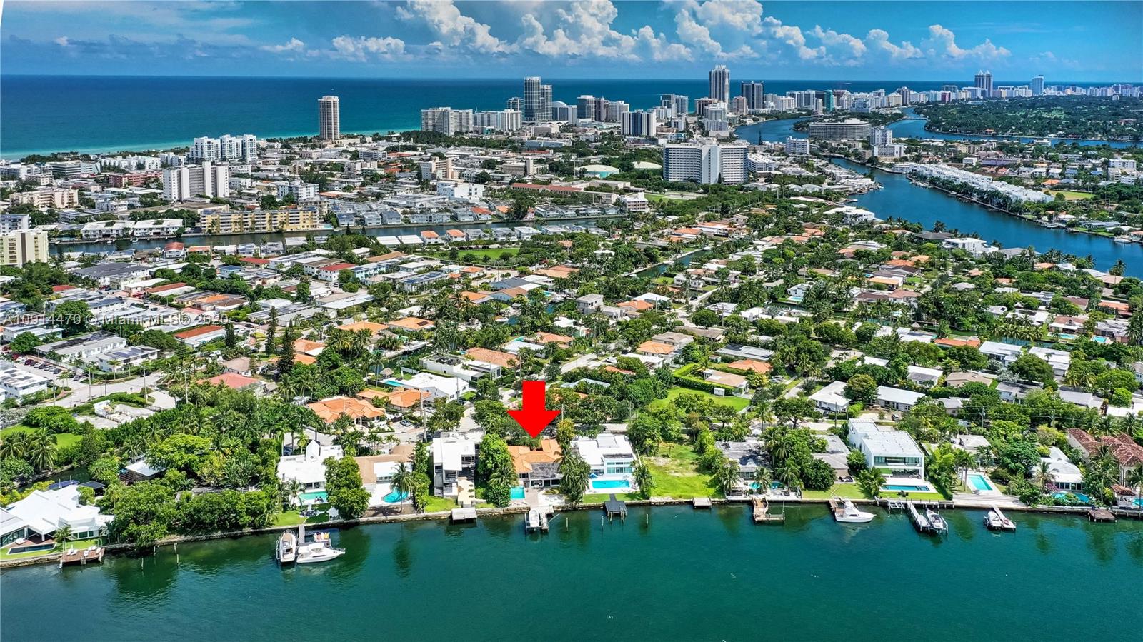 1205 North Biscayne Point Road Miami Beach, FL 33141 - Photo 8 of 12