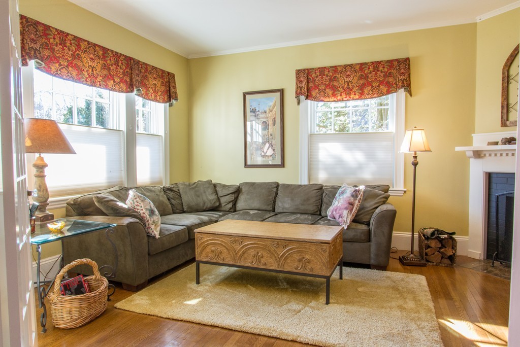 95 Fair Oaks Park Needham, MA 02492 - Photo 8 of 22