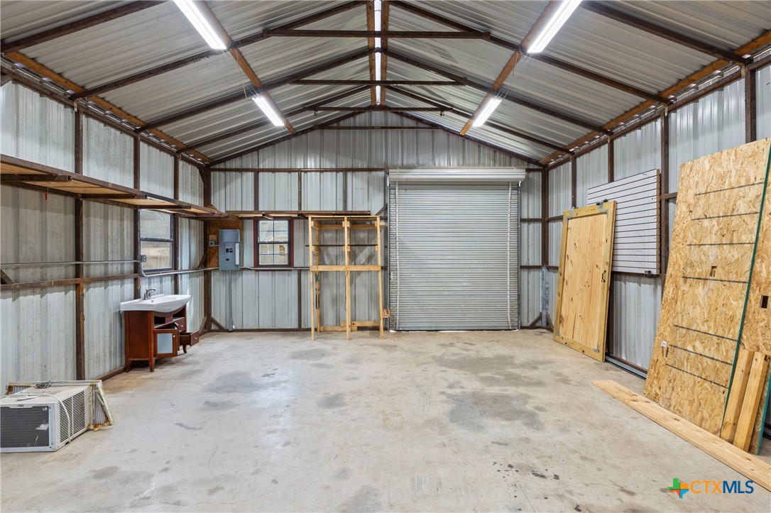 34 Golden Poppy Loop Belton, TX 76513 - Photo 24 of 27 a view of an empty room