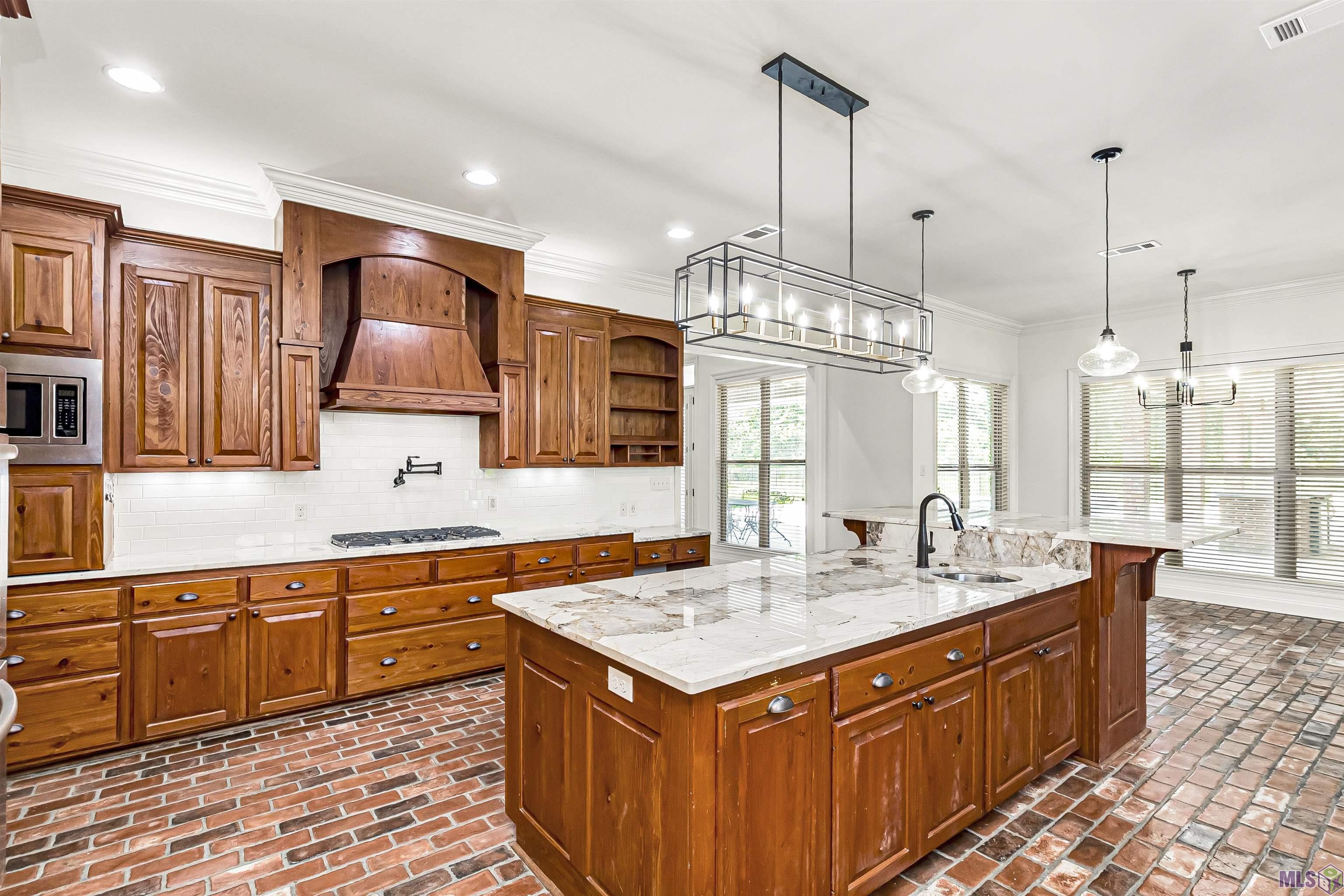 34925 Perkins Road Denham Springs, LA 70706 - Photo 16 of 43