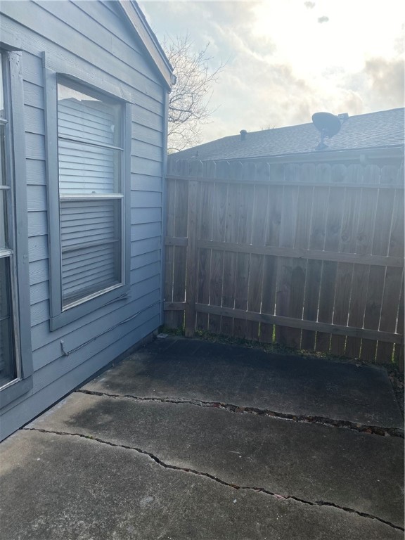 5031 Meandering Lane Corpus Christi, TX 78413 - Photo 7 of 9 a view of a small space