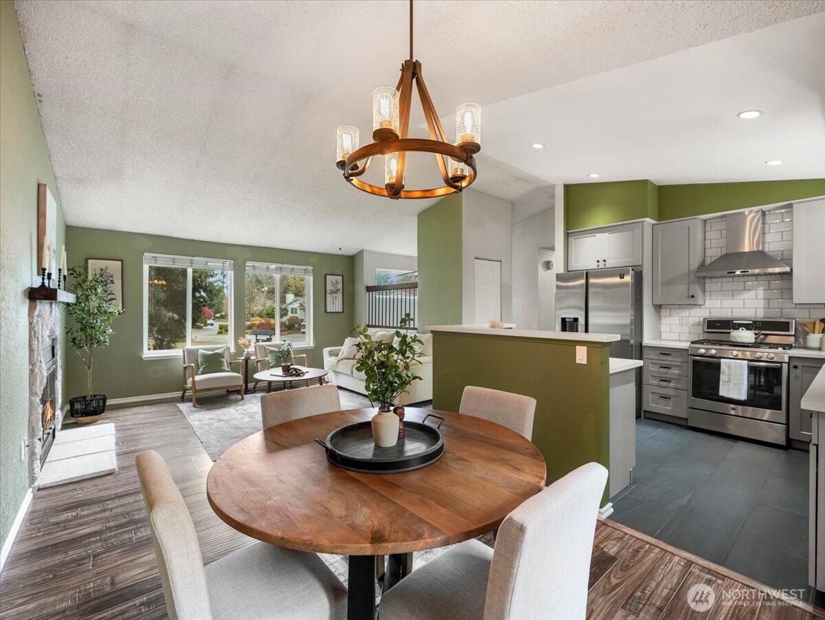 15215 Southeast 179th Street Renton, WA 98058 - Photo 9 of 36