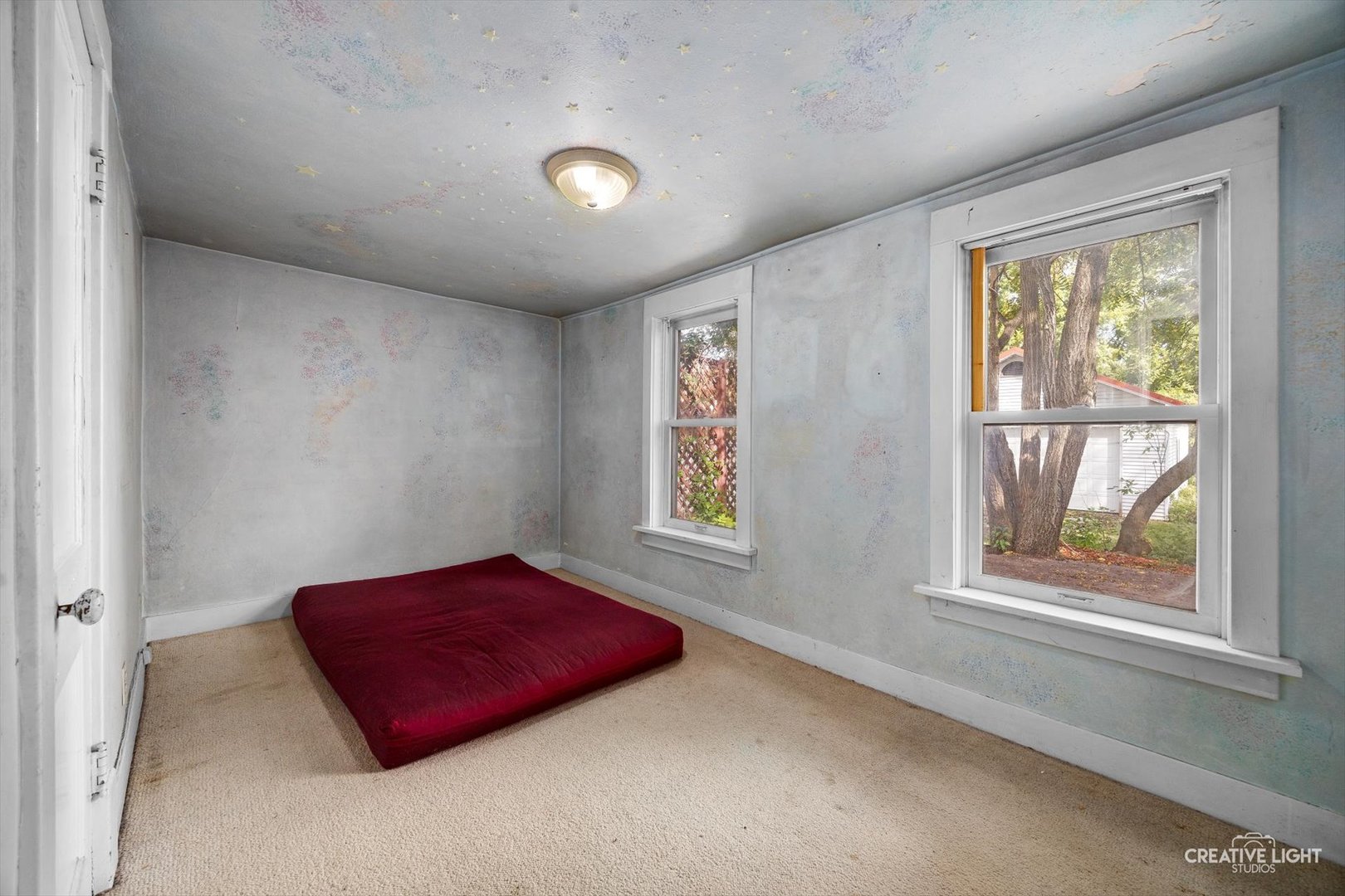 3S511 4th Street Warrenville, IL 60555 - Photo 10 of 36 an empty room with windows