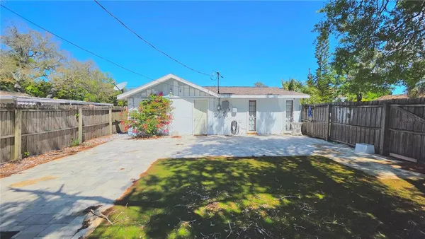 $275,000 | 703 13th Avenue Northwest, Largo, FL 33770