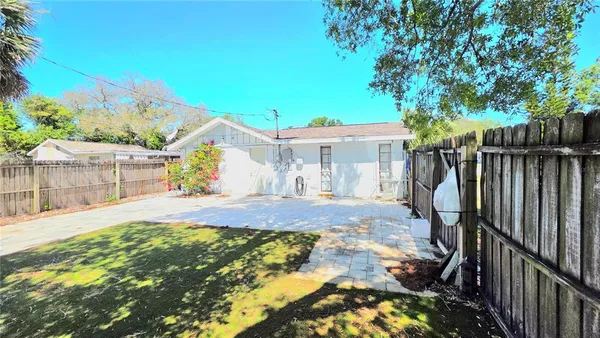 $275,000 | 703 13th Avenue Northwest, Largo, FL 33770