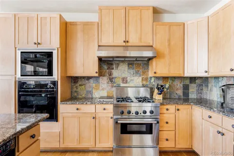 $849,999 | 640 Stonemont Court, Castle Pines, CO 80108