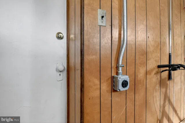 $575,000 | 6215 42nd Avenue, Hyattsville, MD 20781