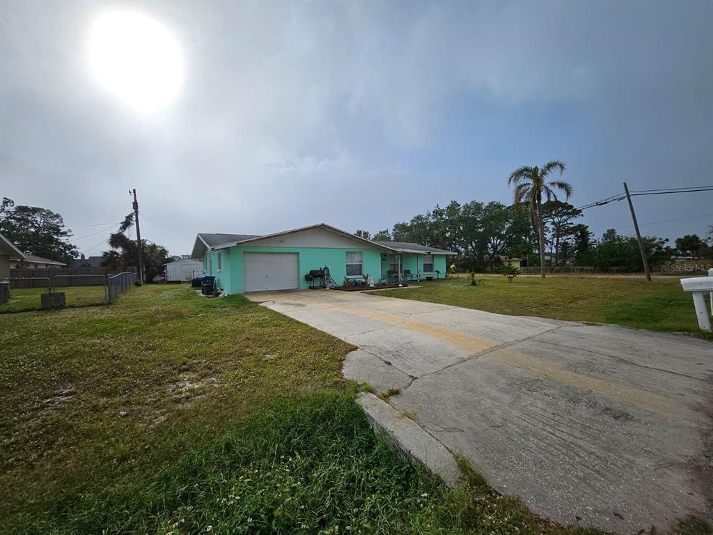 1041 Porpoise Road Venice, FL 34293 - Photo 38 of 38 Gallery Image 38