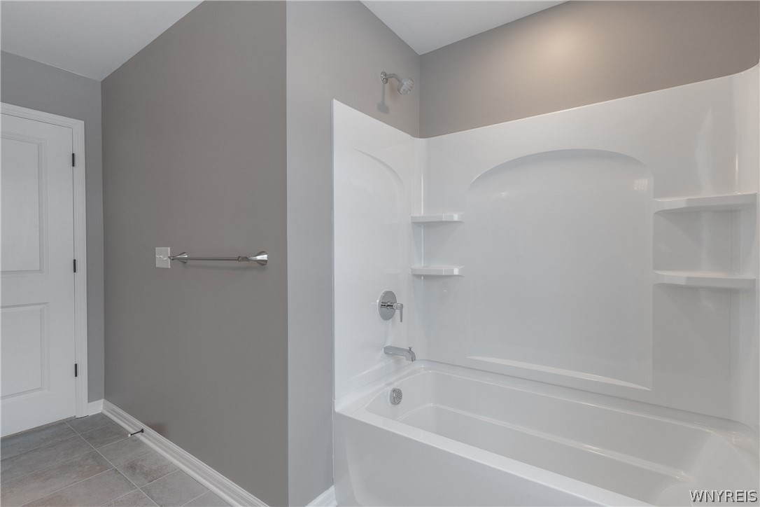 5151 Bridle Path Lane Lewiston, NY 14092 - Photo 29 of 44