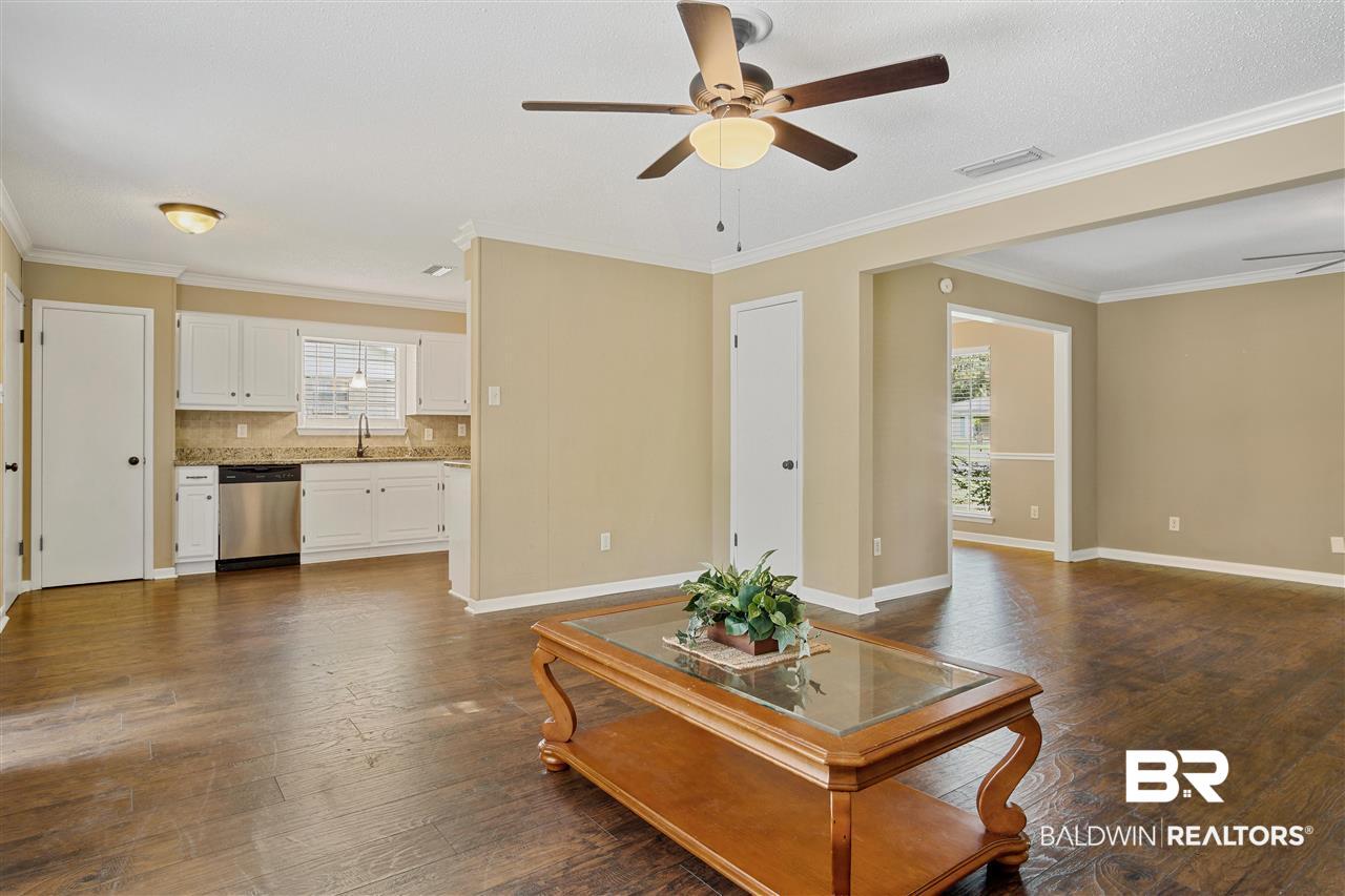 3324 Meadow Lane Mobile, AL 36618 - Photo 8 of 28
