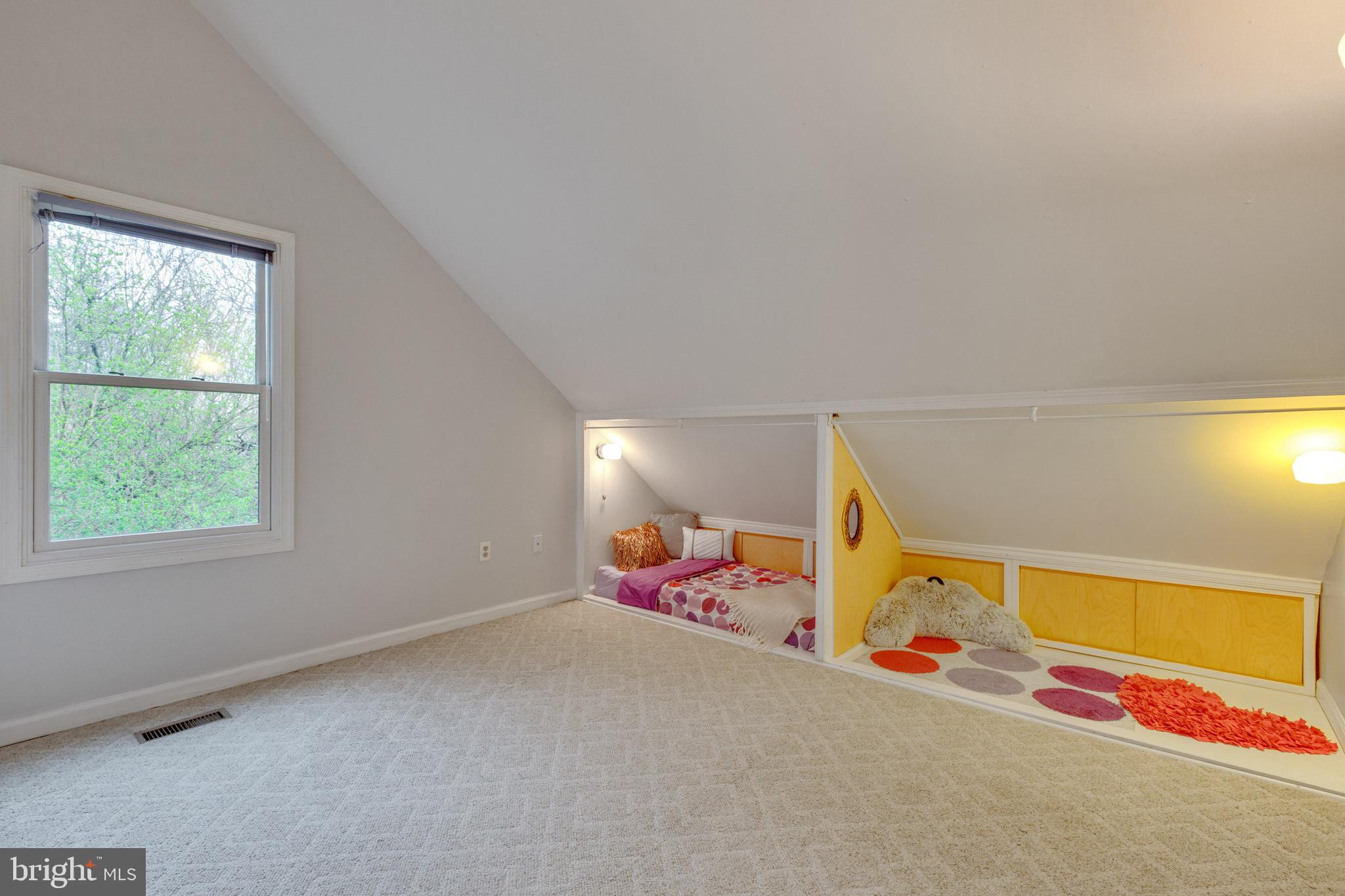 7163 Masters Road New Market, MD 21774 - Photo 18 of 33 Upper level bedroom