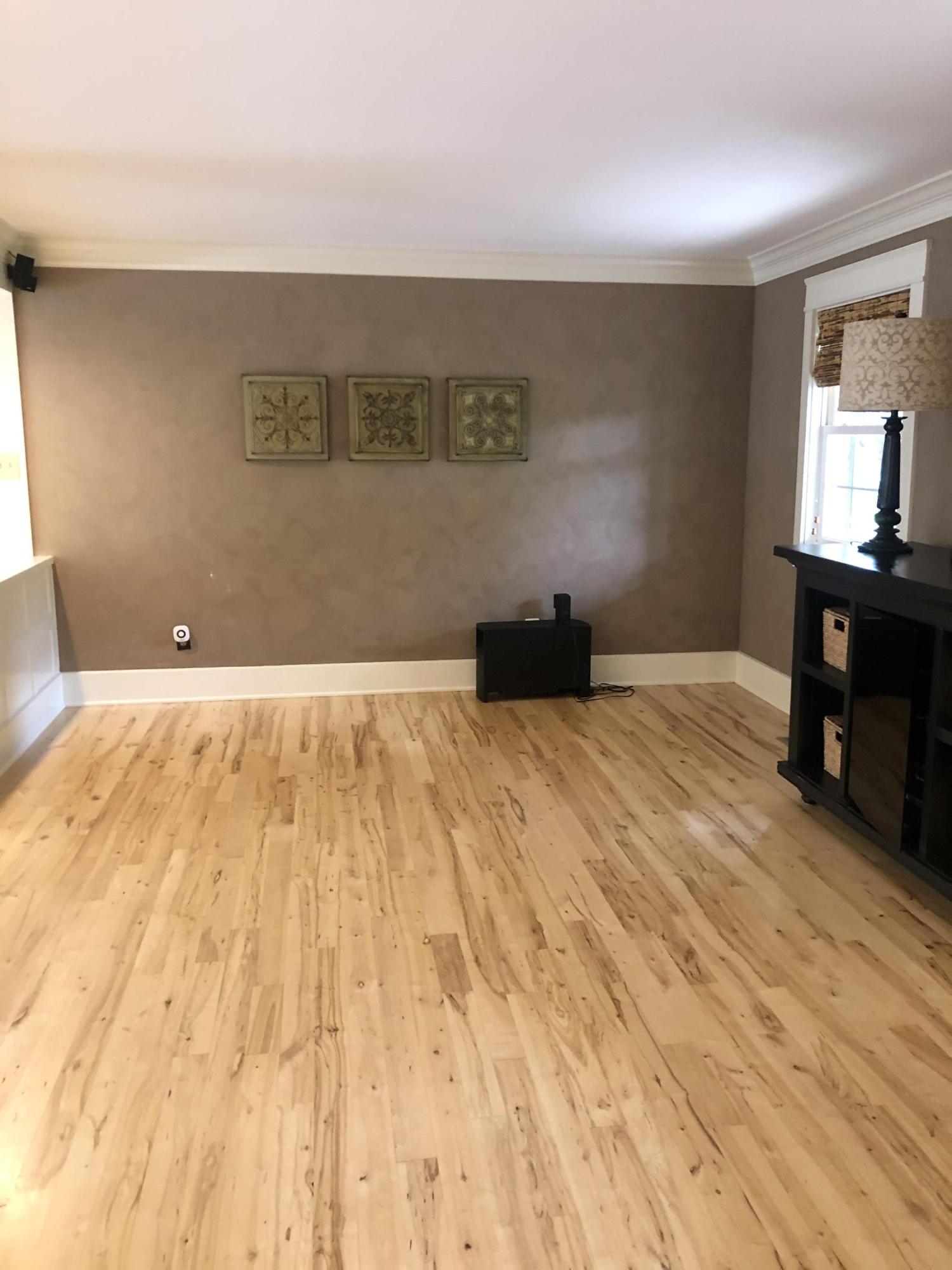 212 Geronimo Road Knoxville, TN 37934 - Photo 7 of 26 Living room