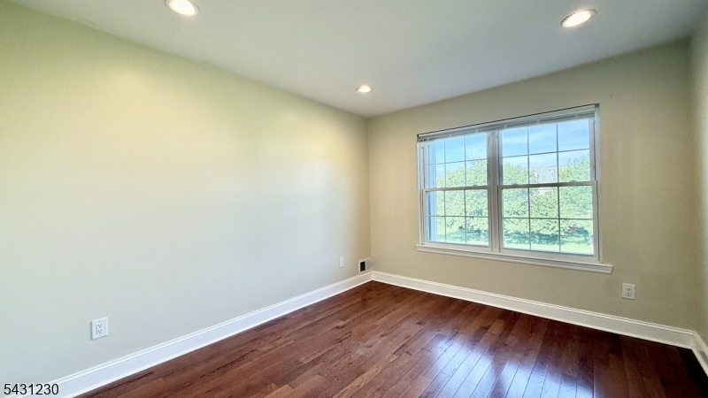 302 Marten Road Princeton, NJ 08540 - Photo 21 of 28 Gallery Image 21