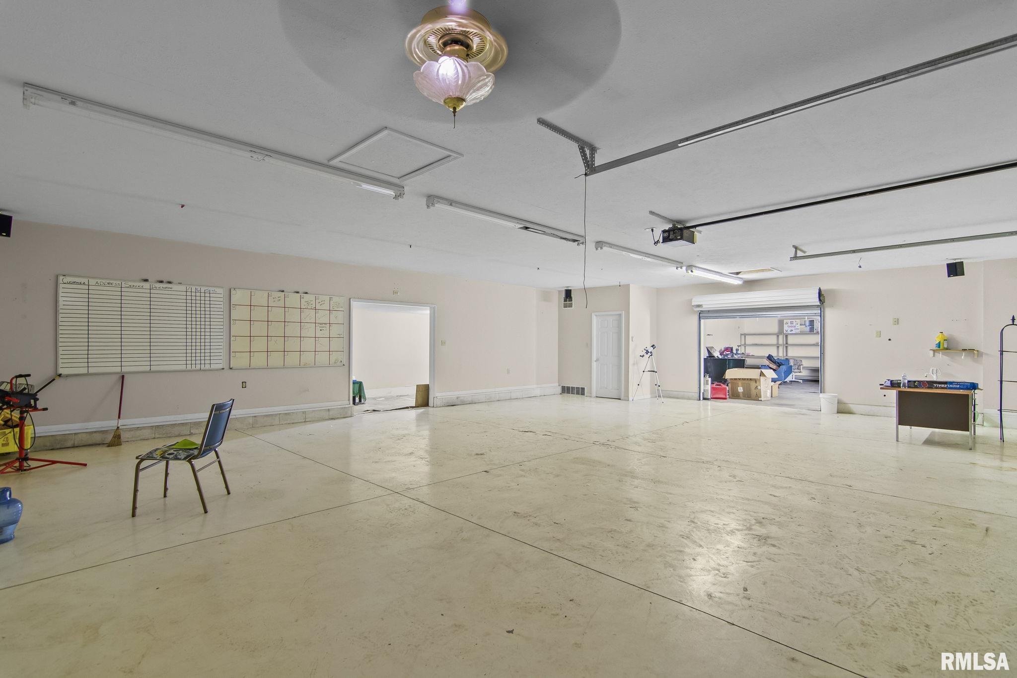 6088 Horseview Drive Springfield, IL 62712 - Photo 43 of 50