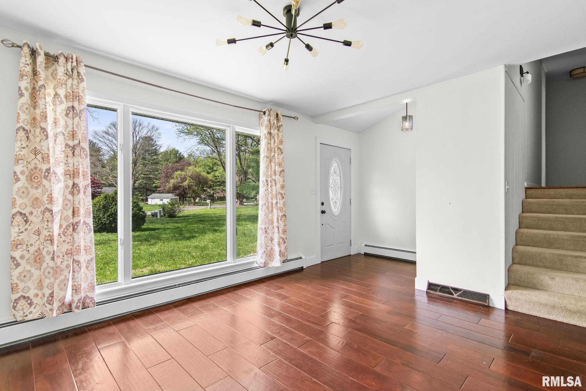 6088 Horseview Drive Springfield, IL 62712 - Photo 6 of 50