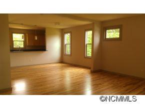 63 Noble Road Fairview, NC 28730 - Photo 2 of 20 Gallery Image 2