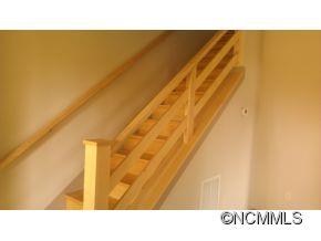 63 Noble Road Fairview, NC 28730 - Photo 6 of 20 Gallery Image 6