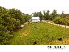 63 Noble Road Fairview, NC 28730 - Photo 9 of 20 Gallery Image 9
