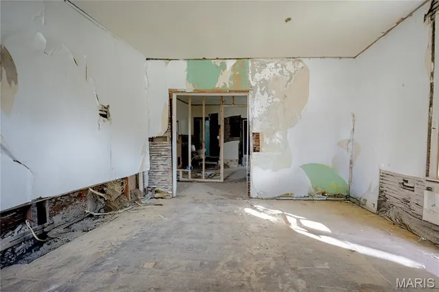 $36,000 | 405 West Pine Street, Jerseyville, IL 62052