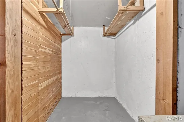 $175,000 | 9472 Yorktown Drive, St. Louis, MO 63137