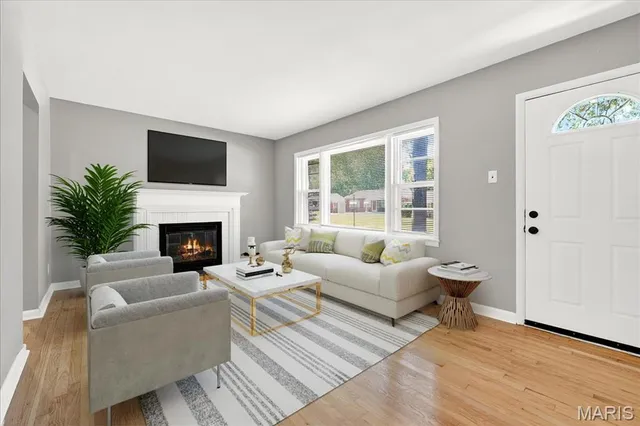 $175,000 | 9472 Yorktown Drive, St. Louis, MO 63137