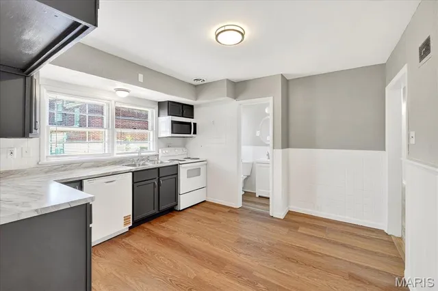 $175,000 | 9472 Yorktown Drive, St. Louis, MO 63137