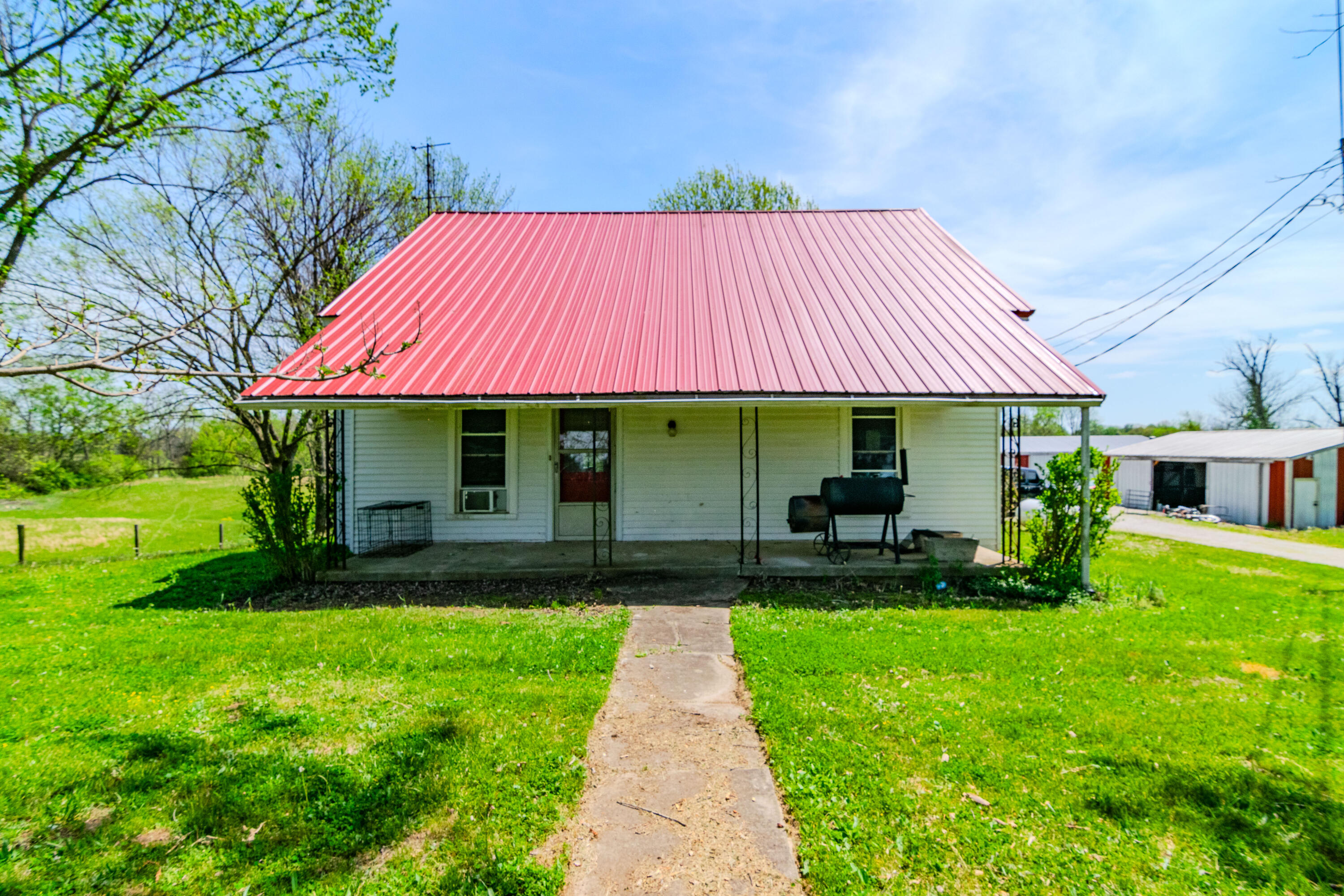 1081 Johnson Road Lawrenceburg, KY 40342 - Photo 1 of 55 1081Johnson-0182