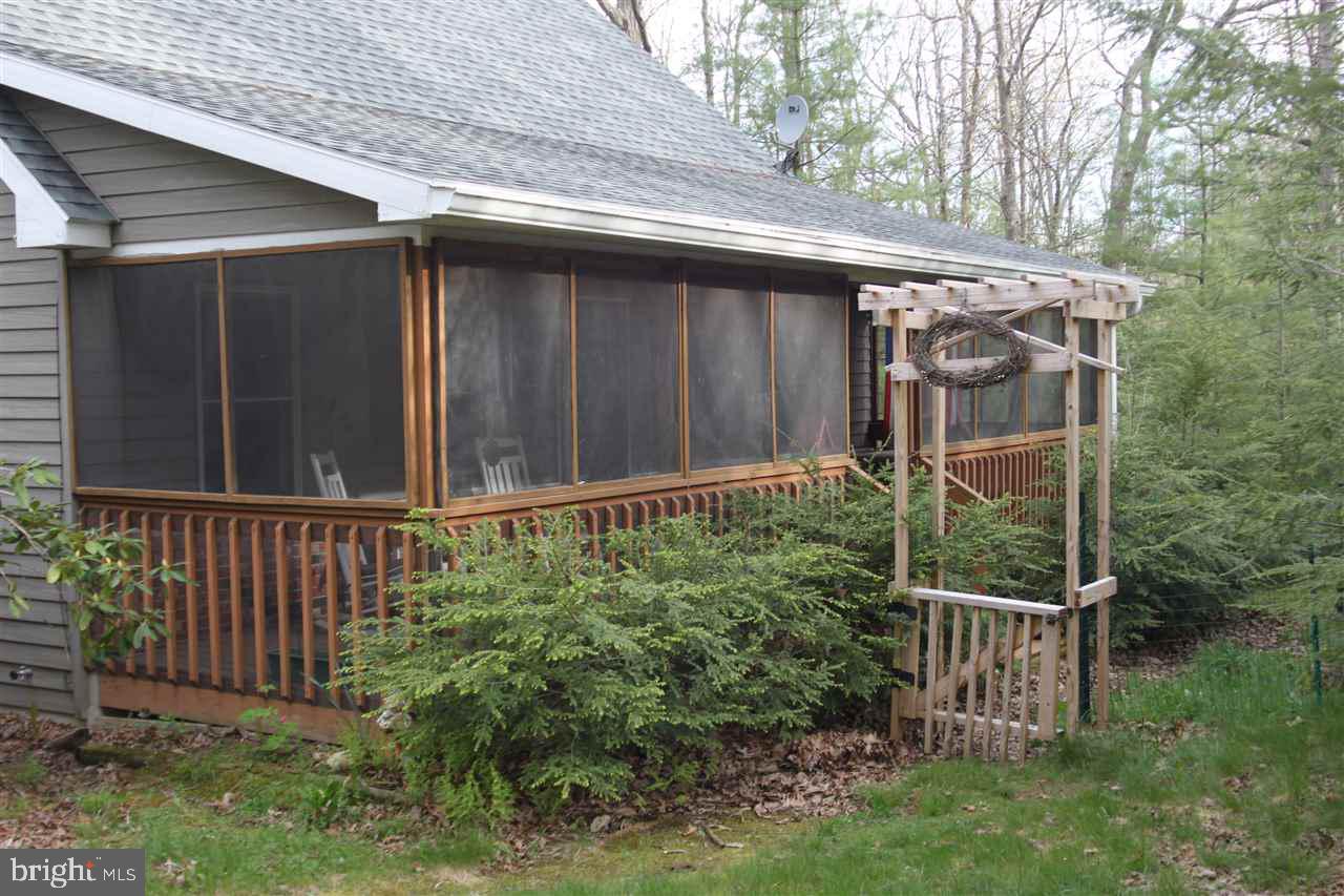 10 Hirschmann Road Biglerville, PA 17307 - Photo 8 of 36 Gallery Image 8
