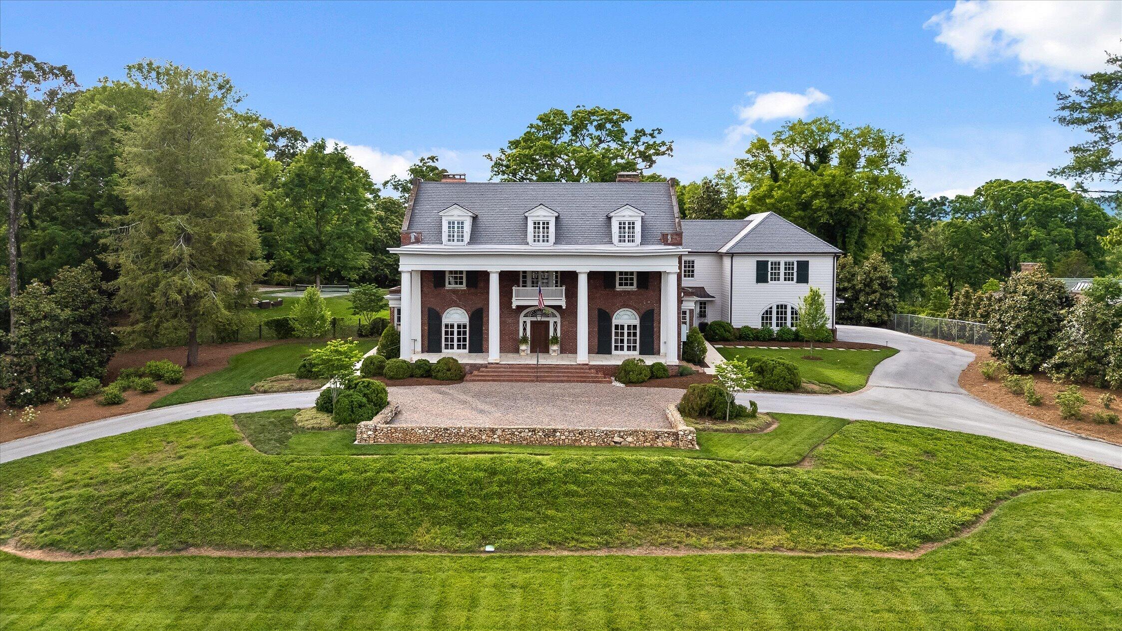 1636 Hillcrest Road Chattanooga, TN 37405 - Photo 5 of 73 1636 Hillcrest Rd