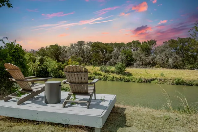 $685,000 | 229 Ranch Road 1, Stonewall, TX 78671