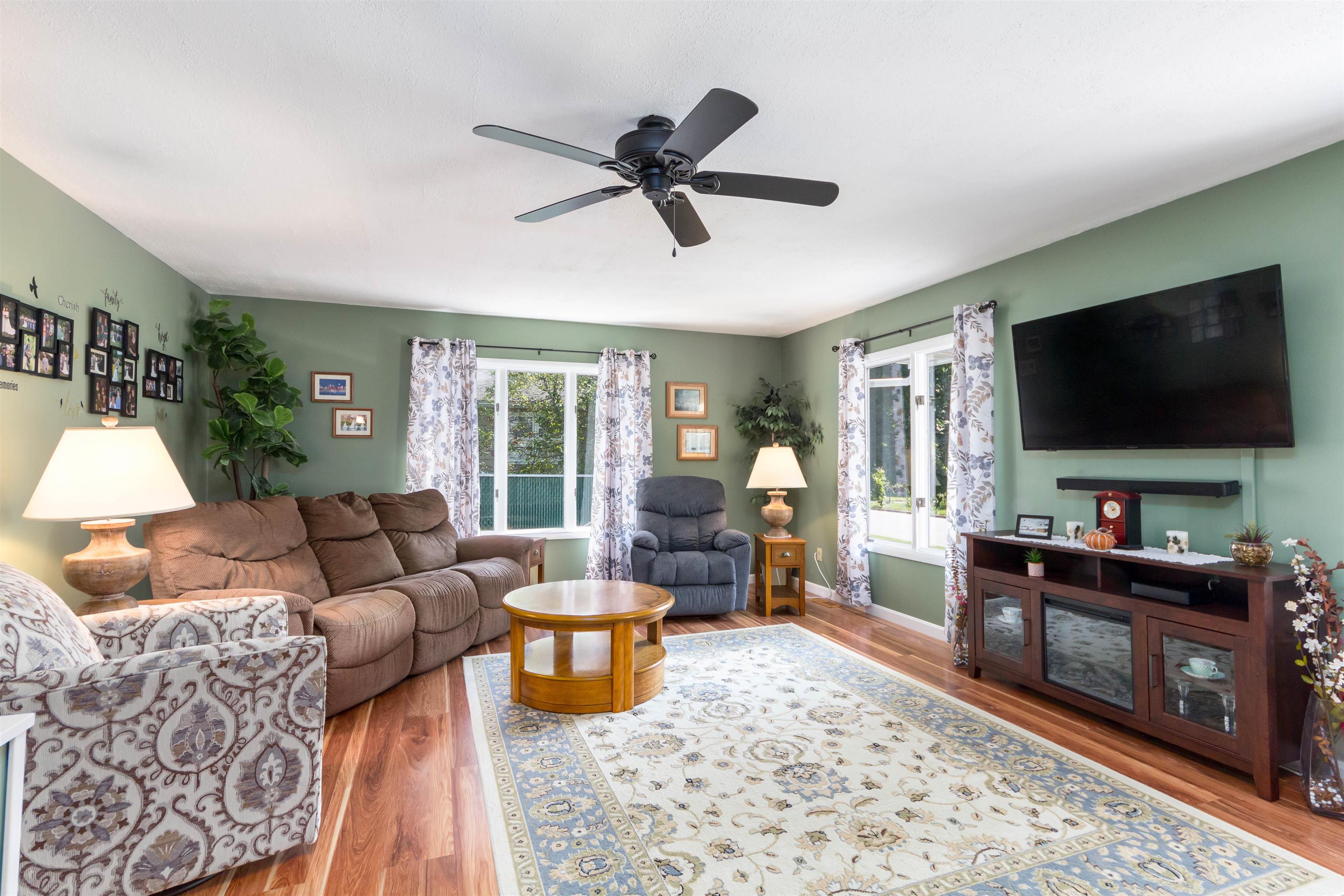 1 Upland Road Essex Junction, VT 05452 - Photo 3 of 31