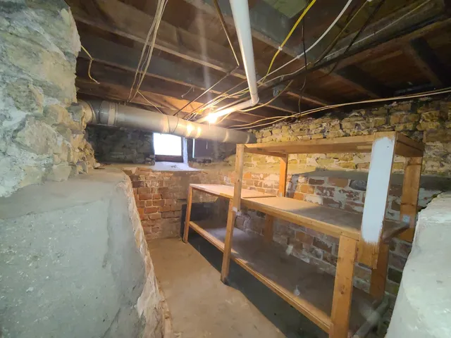 $98,000 | 603 7th Avenue, Sterling, IL 61081