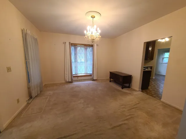 $98,000 | 603 7th Avenue, Sterling, IL 61081