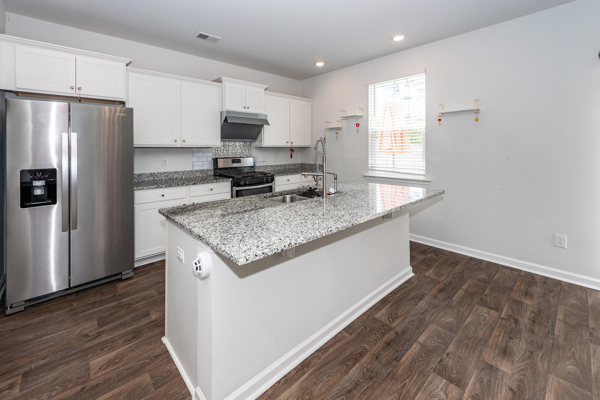 415 Zenith Boulevard Summerville, SC 29486 - Photo 14 of 42 14