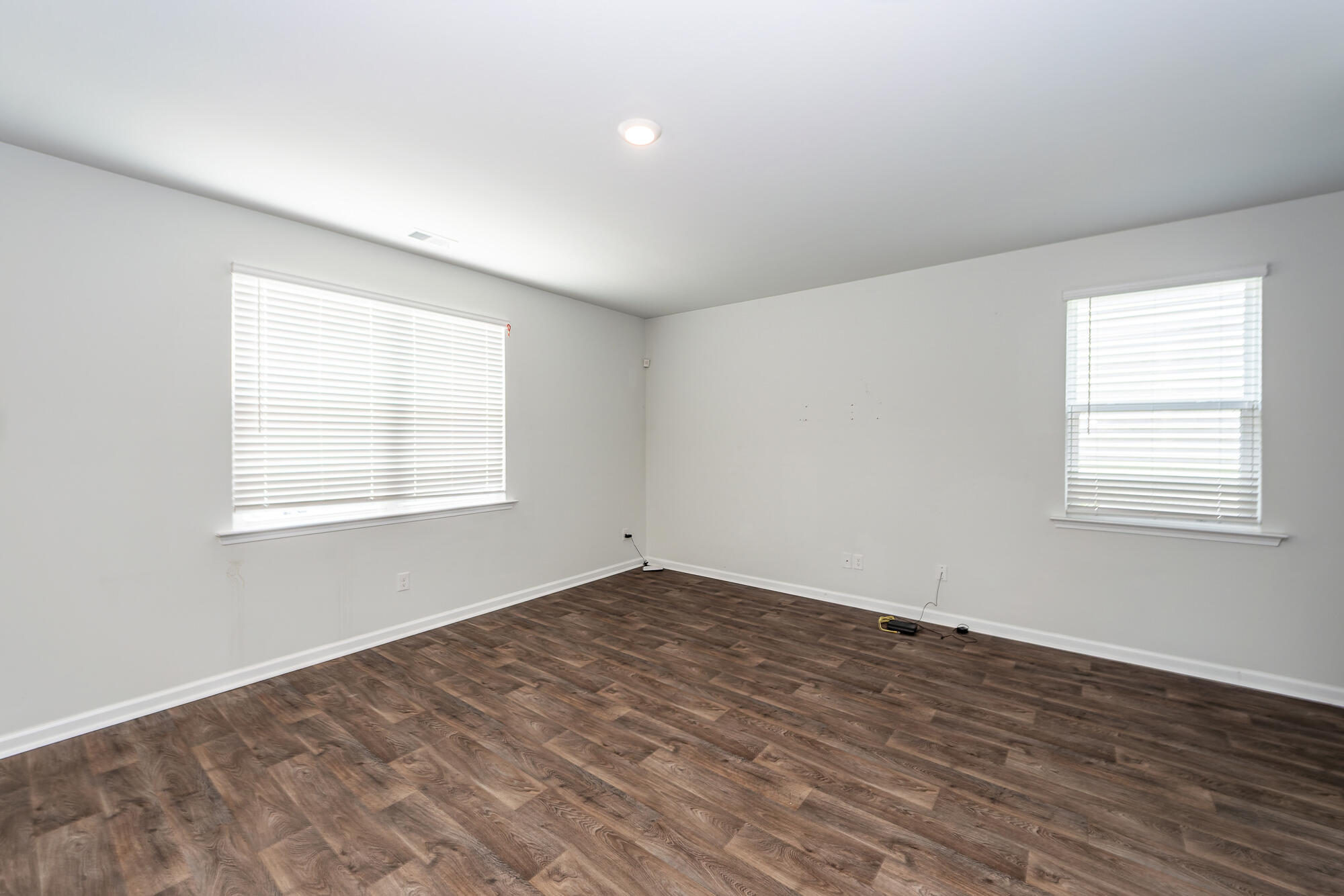 415 Zenith Boulevard Summerville, SC 29486 - Photo 8 of 42 08