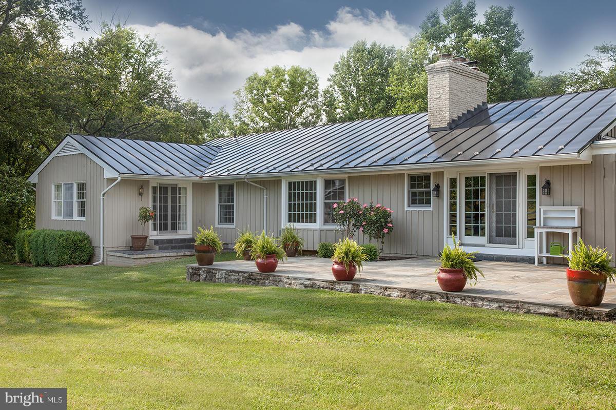 6231 Coon Tree Road The Plains, VA 20198 - Photo 13 of 19 Exterior (Rear)