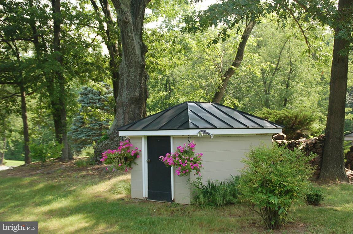 6231 Coon Tree Road The Plains, VA 20198 - Photo 15 of 19 Exterior (General)