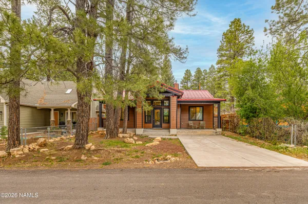 $600,000 | 255 Comanche Street, Flagstaff, AZ 86005