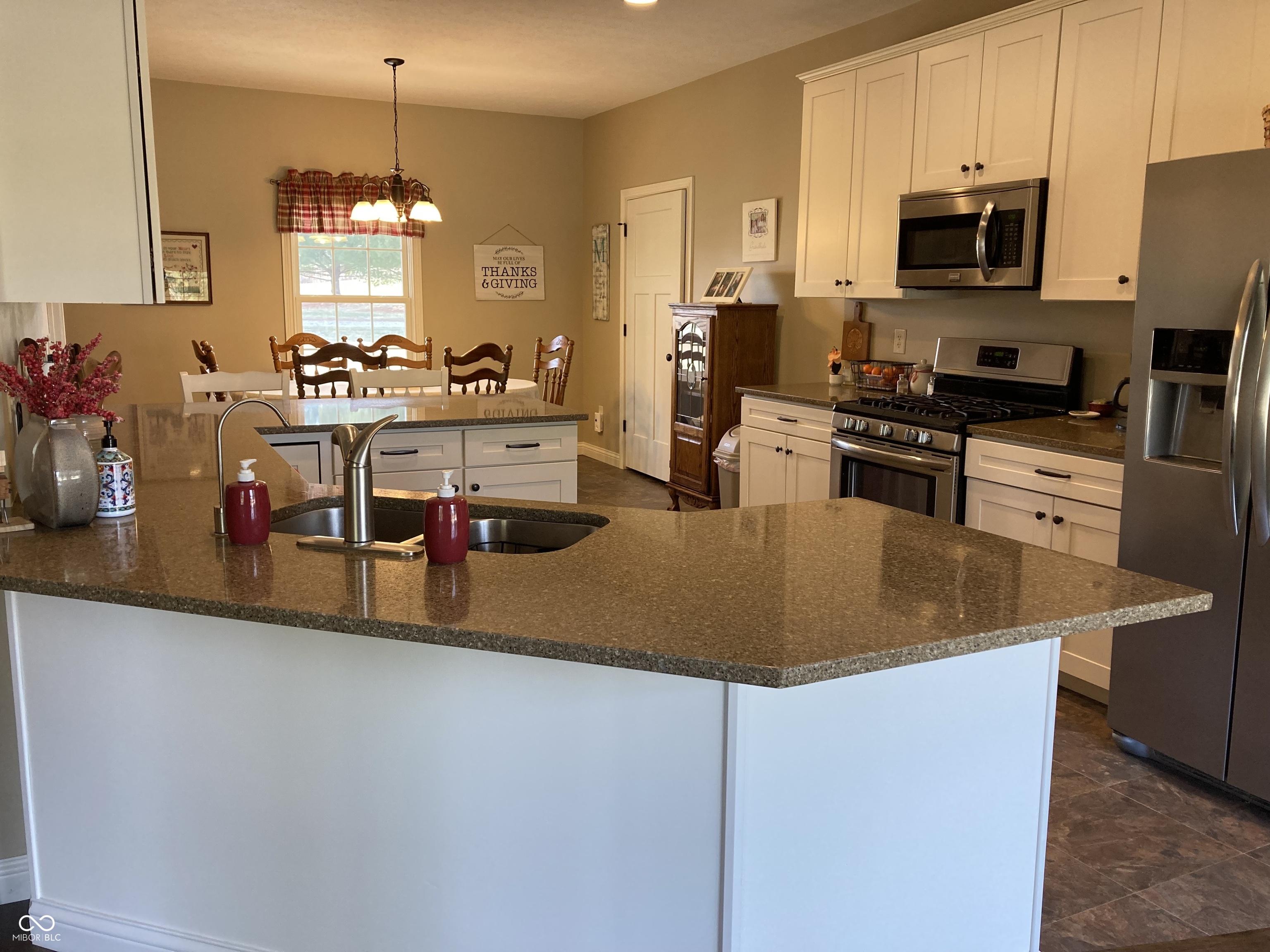 1002 Plummer Road Martinsville, IN 46151 - Photo 6 of 21 Gallery Image 6