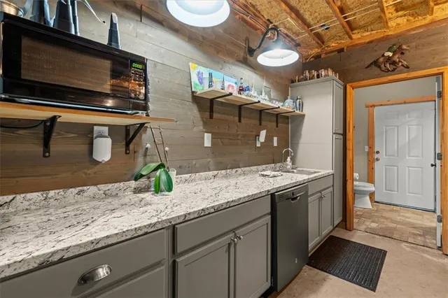 $1,600,000 | 5320 North Helton Road, Winston, GA 30187