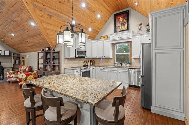 $1,600,000 | 5320 North Helton Road, Winston, GA 30187