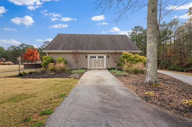 $1,600,000 | 5320 North Helton Road, Winston, GA 30187